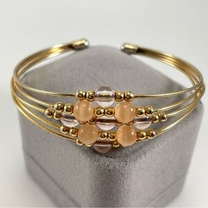 Beautiful Unsigned Clear Beige Moonglow Beaded Gold Tone Wire Cuff Bracelet
